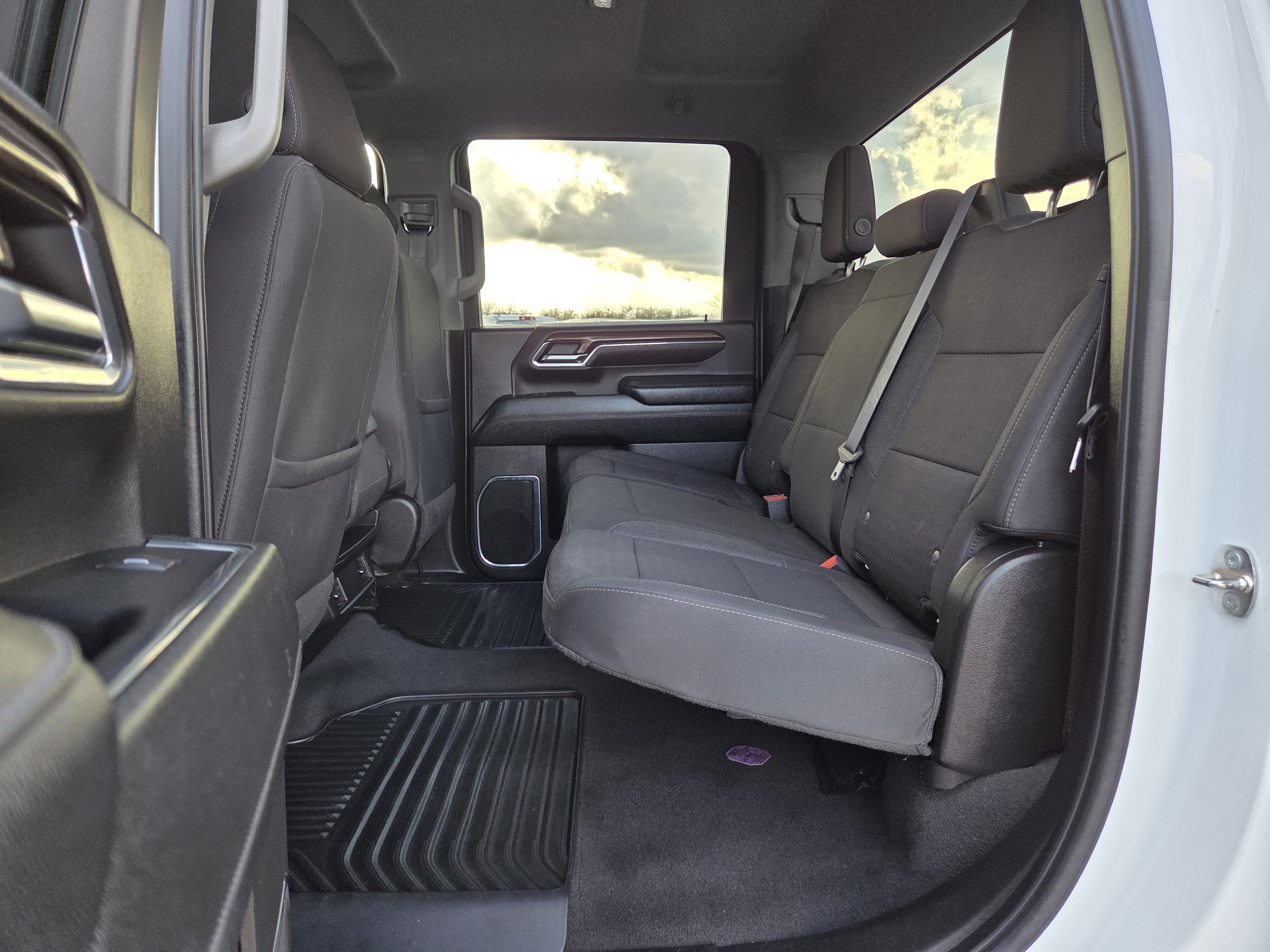 Used 2024 Chevrolet Silverado 2500 LT image 16