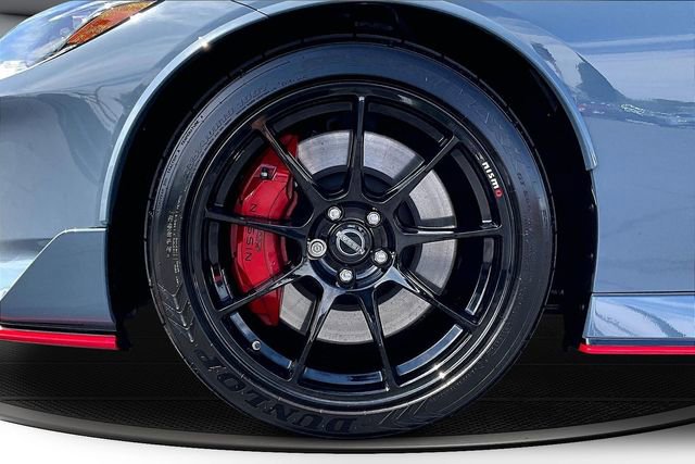 Certified 2024 Nissan Z NISMO w/ Floor Mat Package RWD image 29