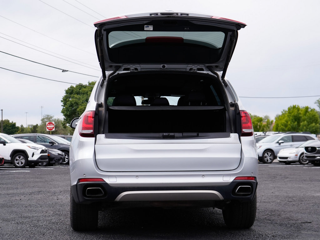 Used 2017 BMW X5 xDrive40e AWD/4WD image 13