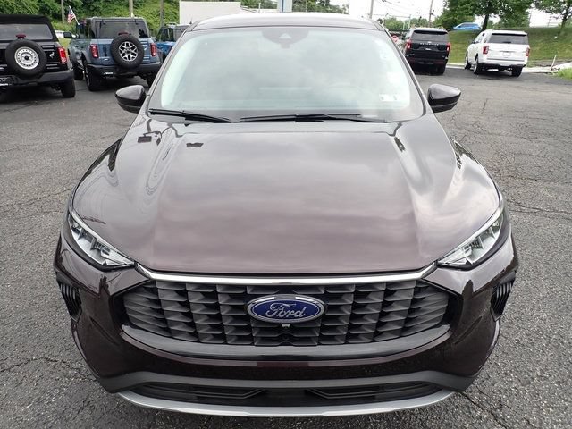 Used 2023 Ford Escape Active w/ Tech Pack #2 AWD/4WD image 9