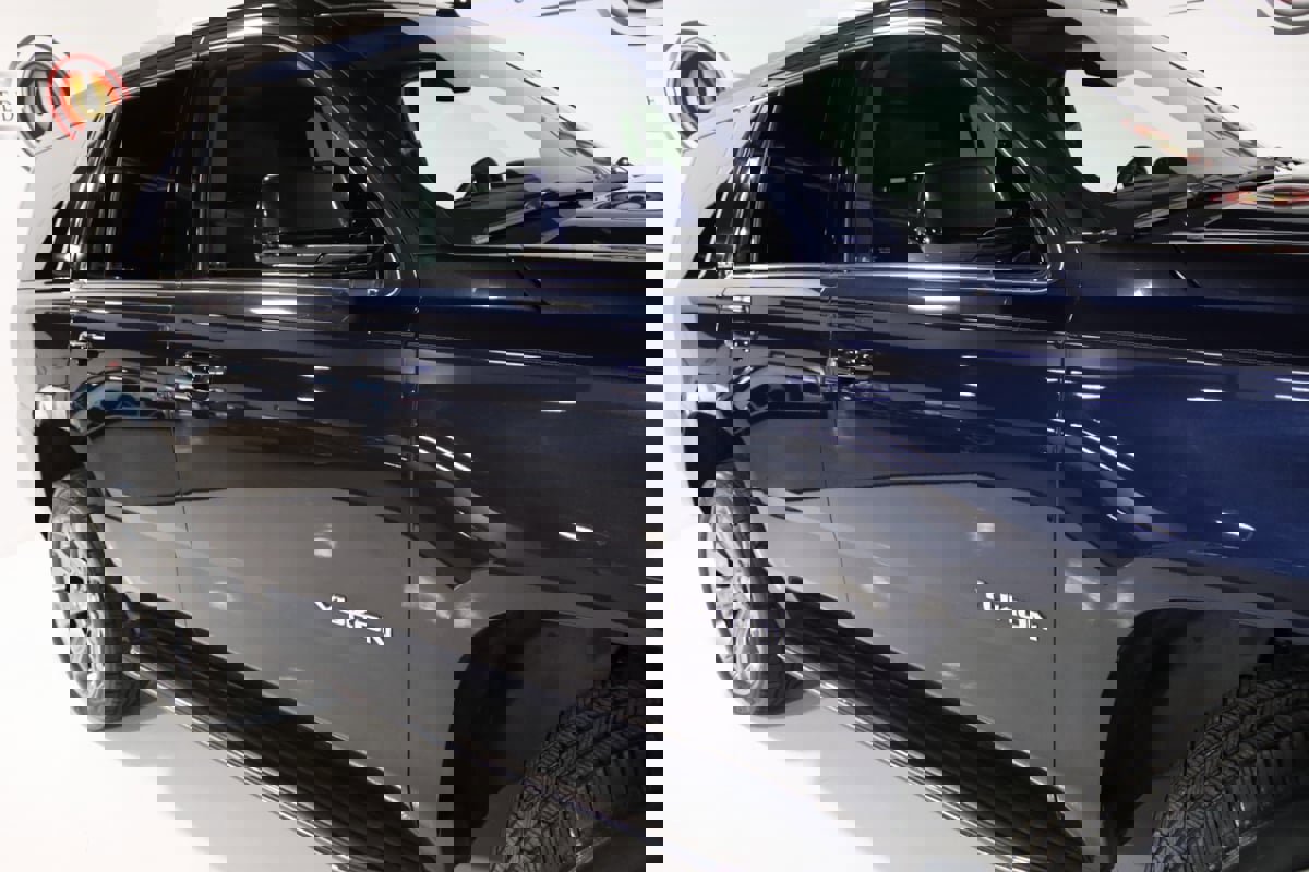 Used 2017 GMC Yukon SLT image 78