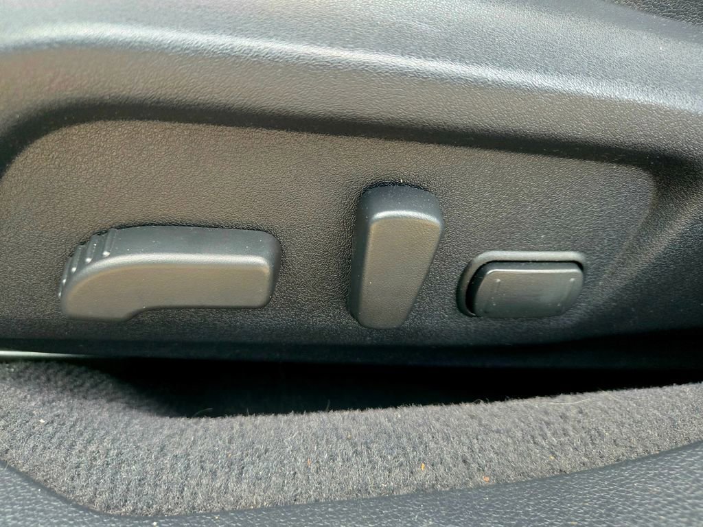 Used 2019 Subaru Outback 2.5i Limited image 26