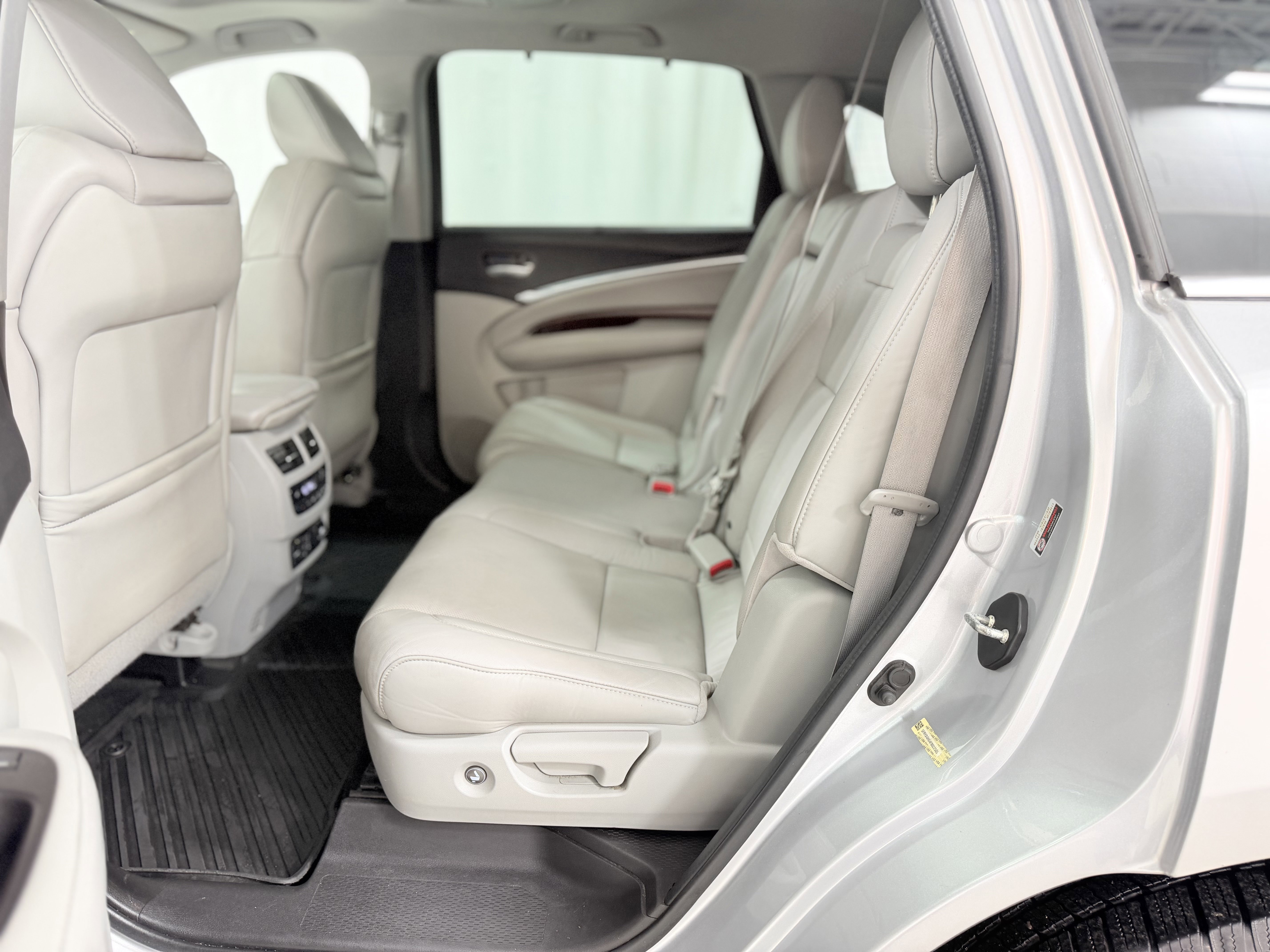 Used 2015 Acura MDX SH-AWD w/ Advance Package image 26