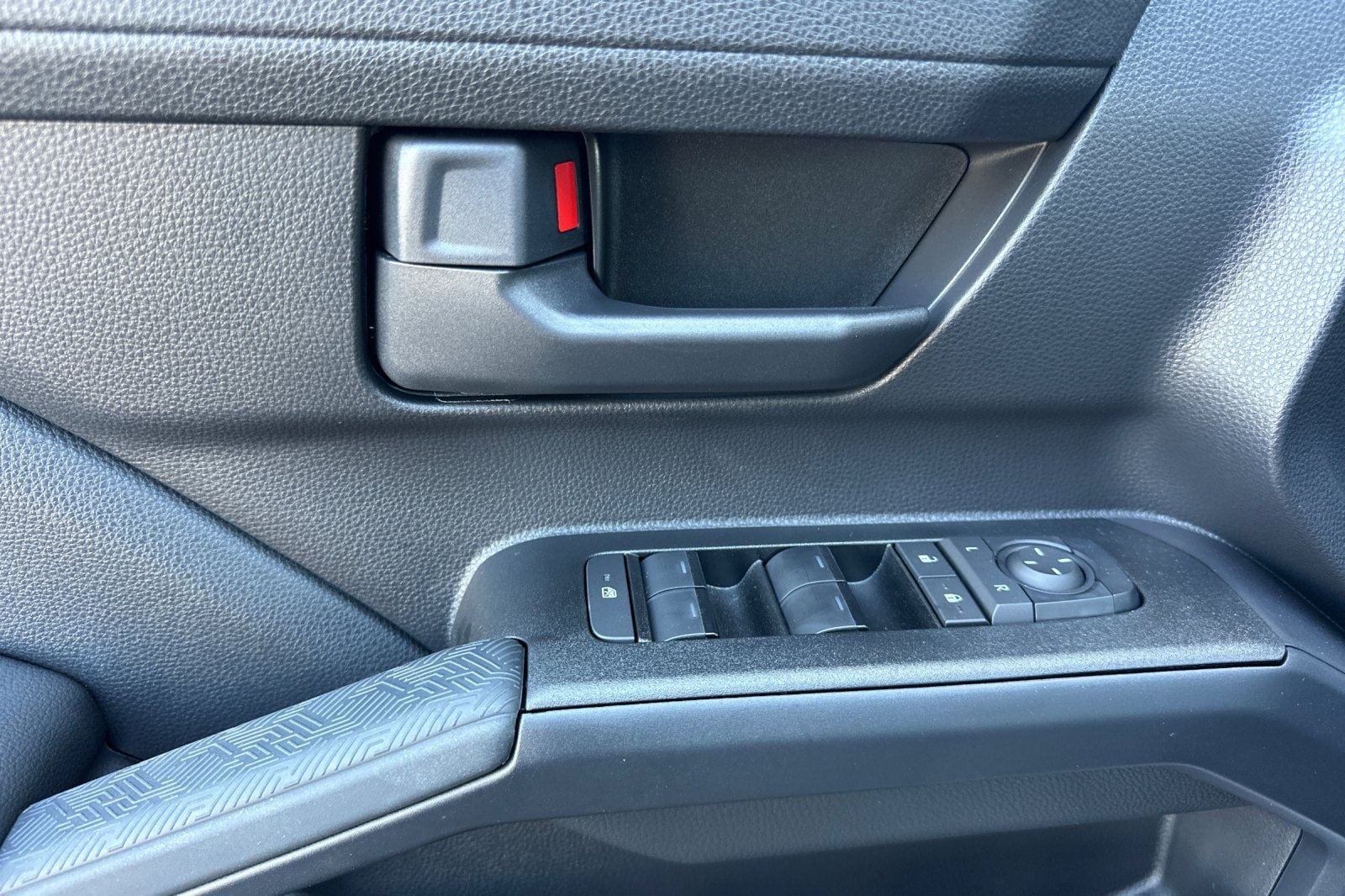 Certified 2026 Toyota 4Runner SR5 AWD/4WD image 11