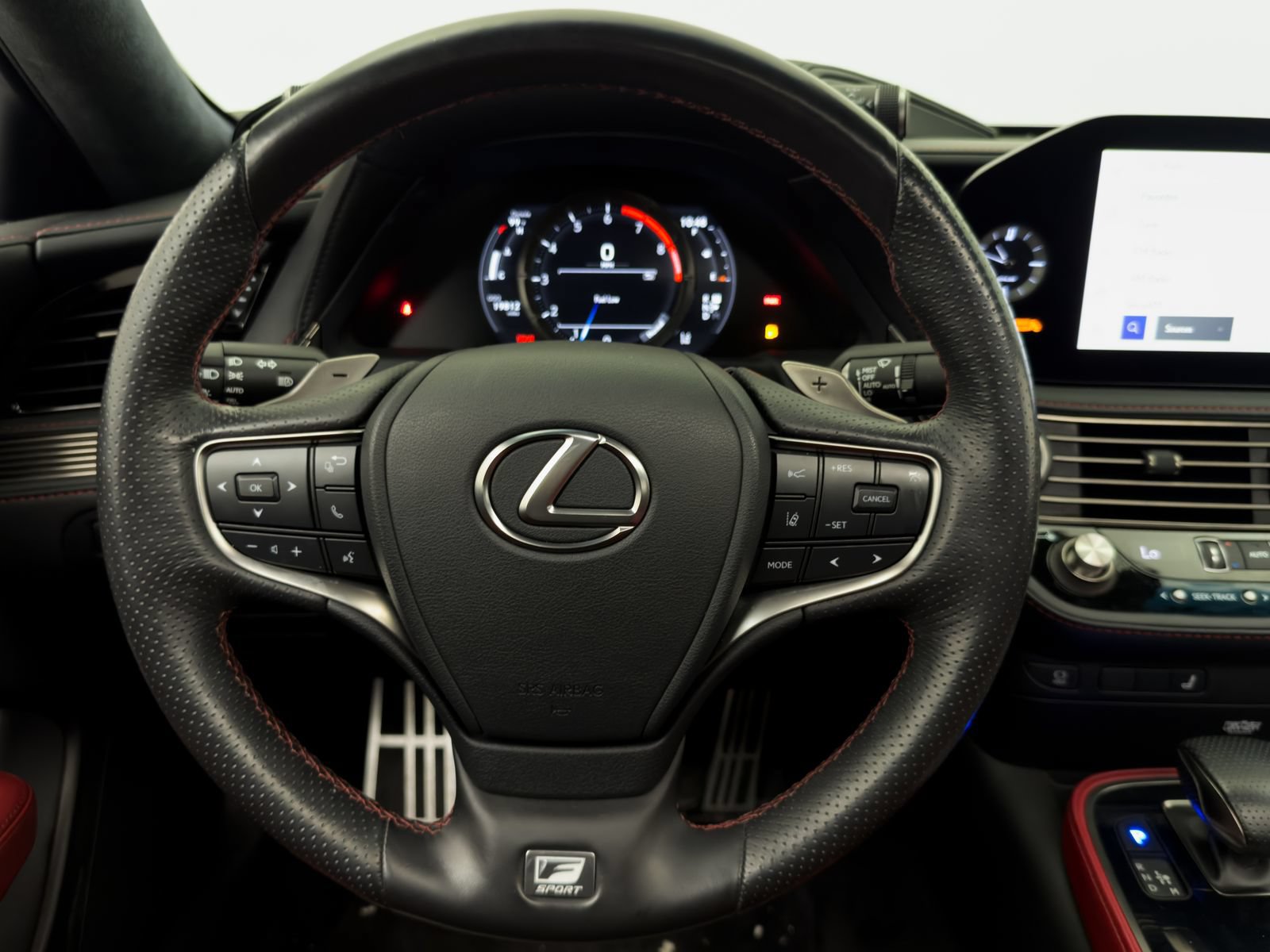 Used 2023 Lexus LS 500 F Sport w/ Cold Weather Package (CK) RWD image 59