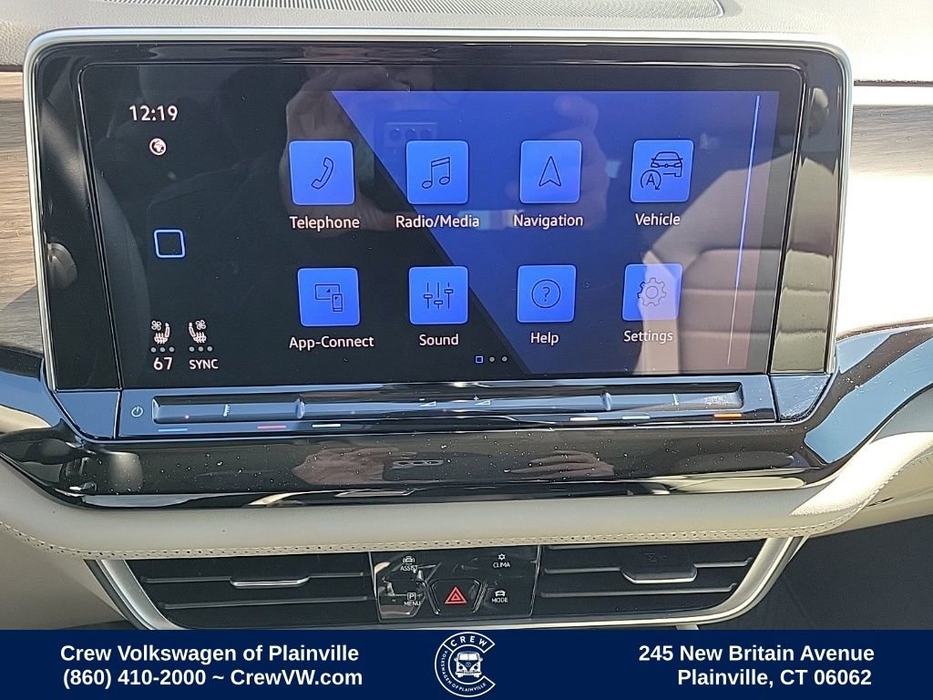 Certified 2025 Volkswagen Atlas SEL image 6