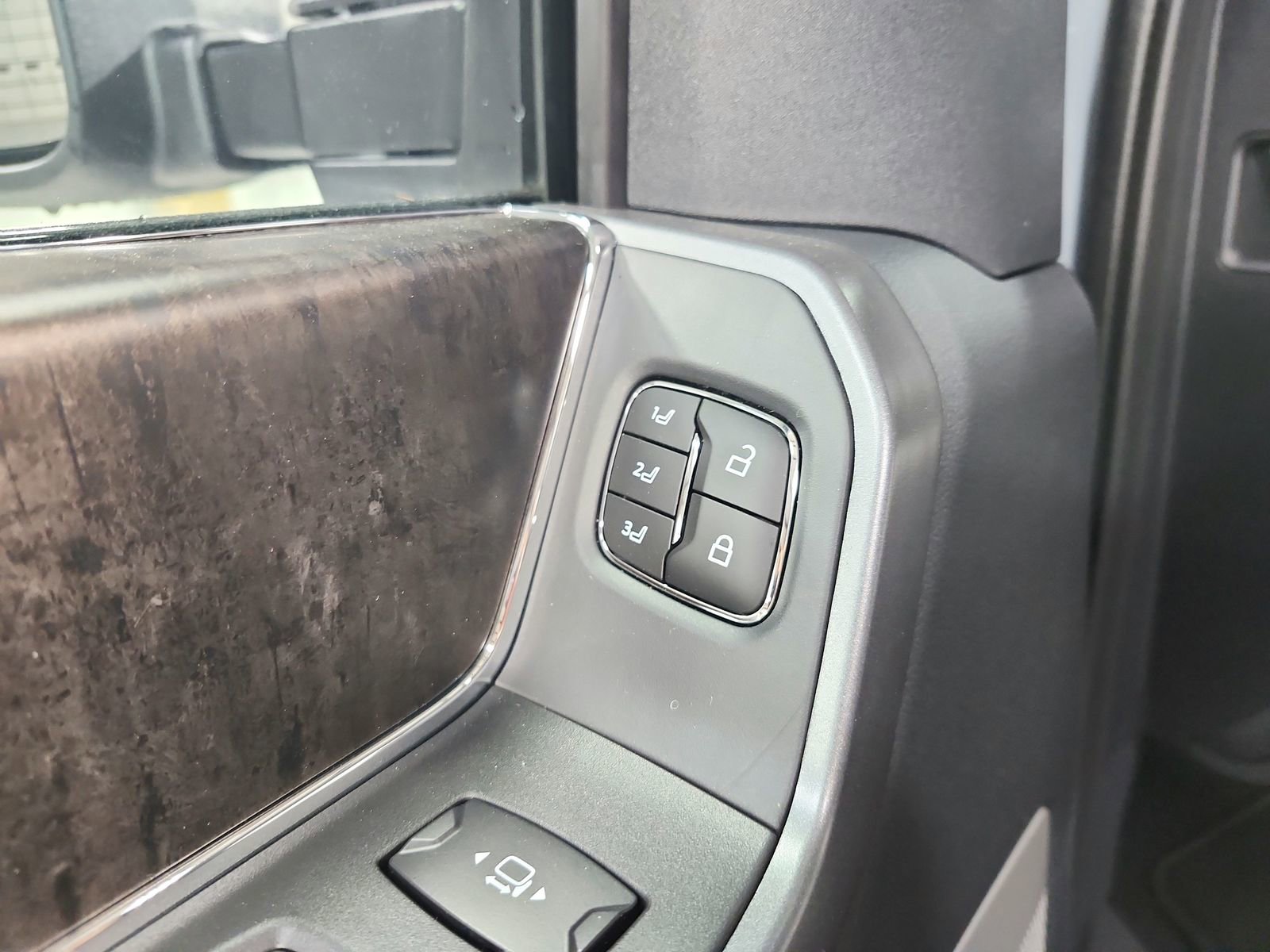 New 2026 Ford F250 Lariat image 21