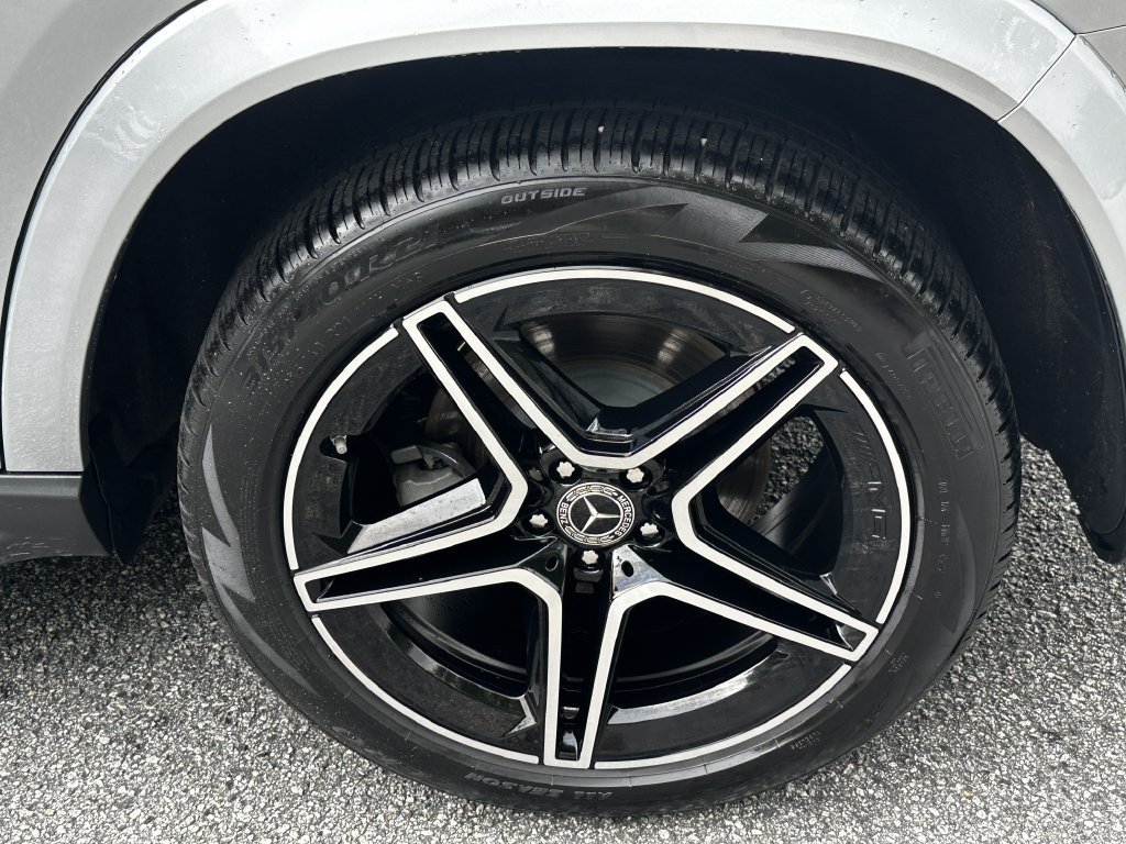 Certified 2026 Mercedes-Benz GLS 450 4MATIC image 23
