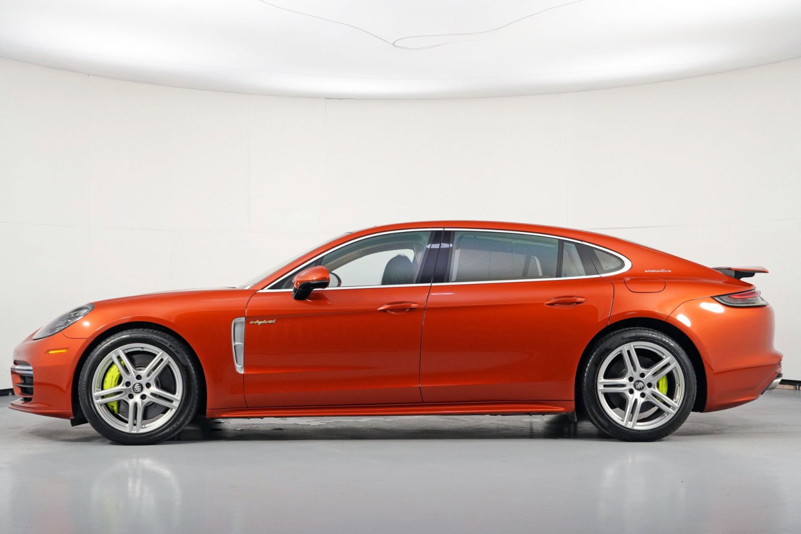 Used 2022 Porsche Panamera 4S Executive image 9