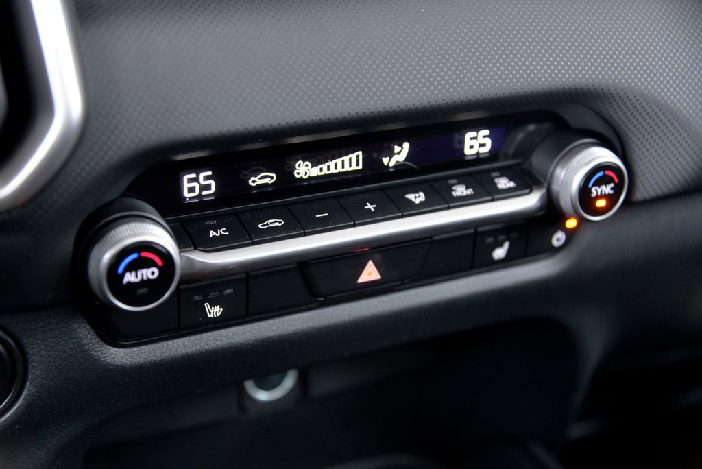 Certified 2025 MAZDA CX-50 AWD 2.5 S w/ Cargo Package image 24