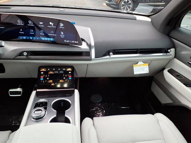 New 2026 Cadillac Vistiq Sport image 17