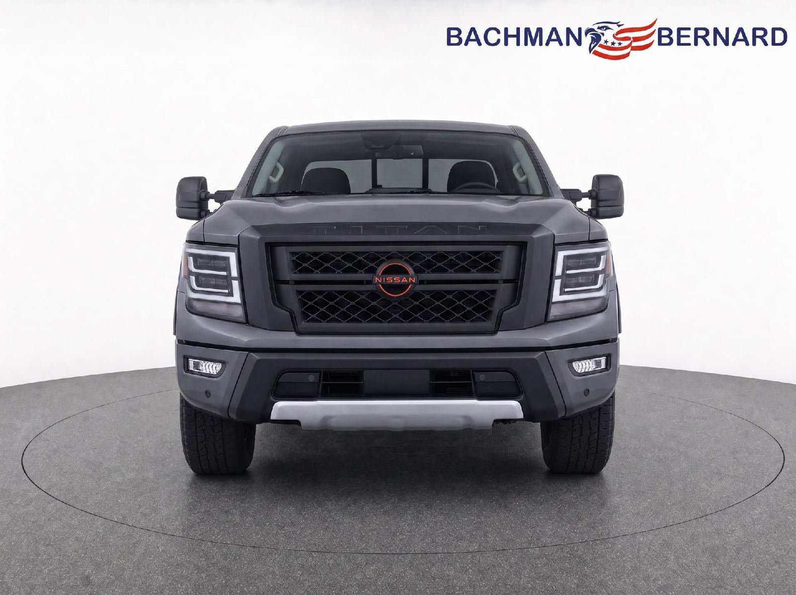 Used 2024 Nissan Titan PRO-4X w/ Pro-4x Convenience Package AWD/4WD image 2