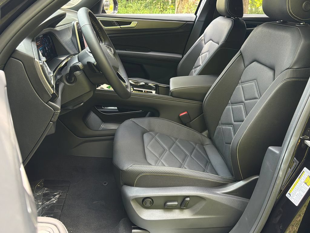 New 2026 Volkswagen Atlas Cross Sport SE AWD/4WD image 18