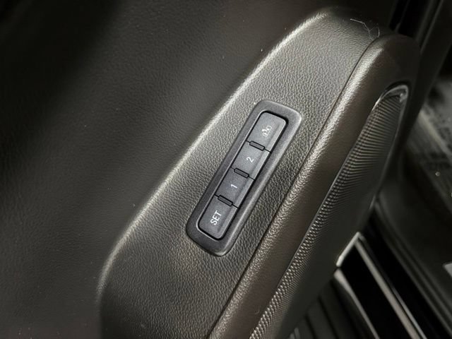 Used 2018 Chevrolet Tahoe LT AWD/4WD image 25