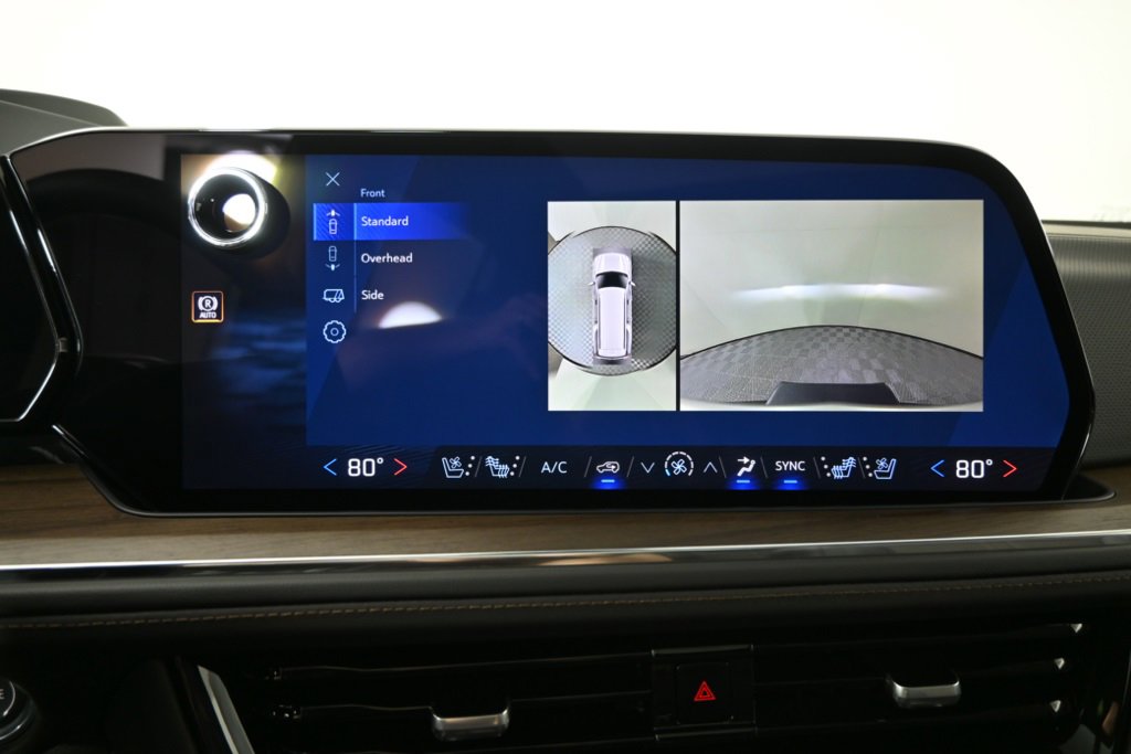 New 2026 Chevrolet Suburban High Country image 32