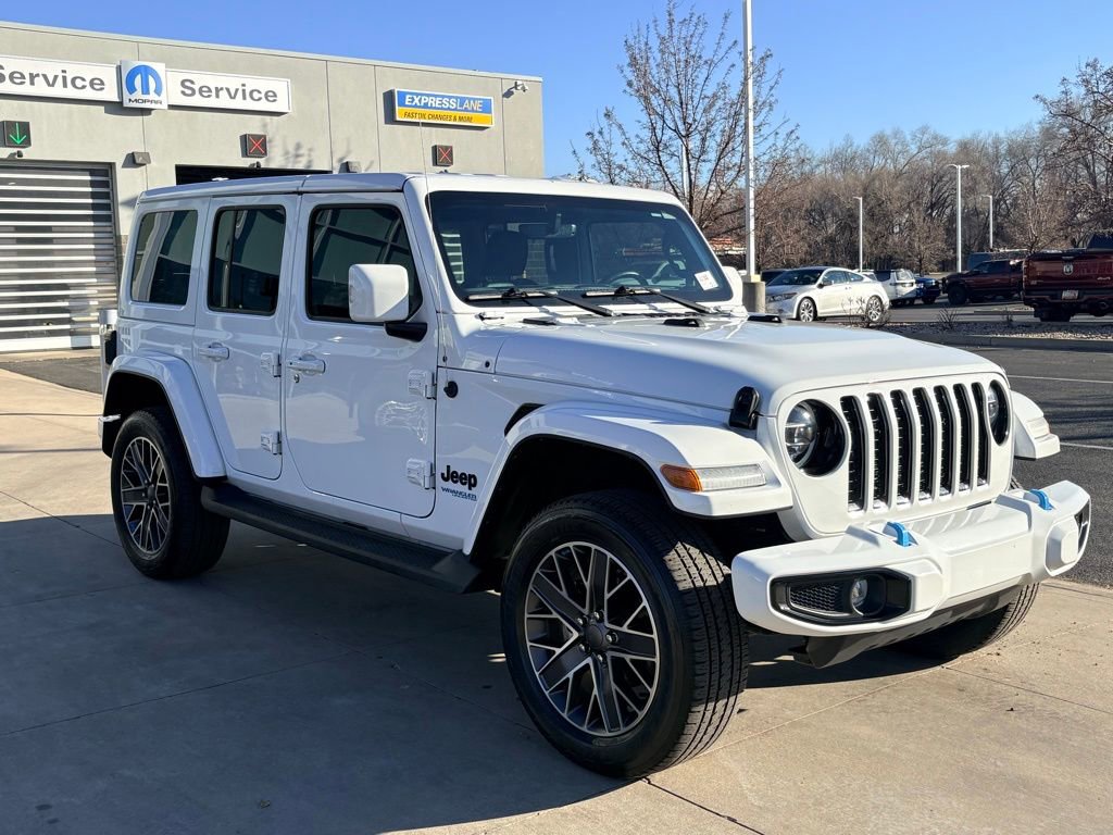 Used 2022 Jeep Wrangler Unlimited Sahara image 3