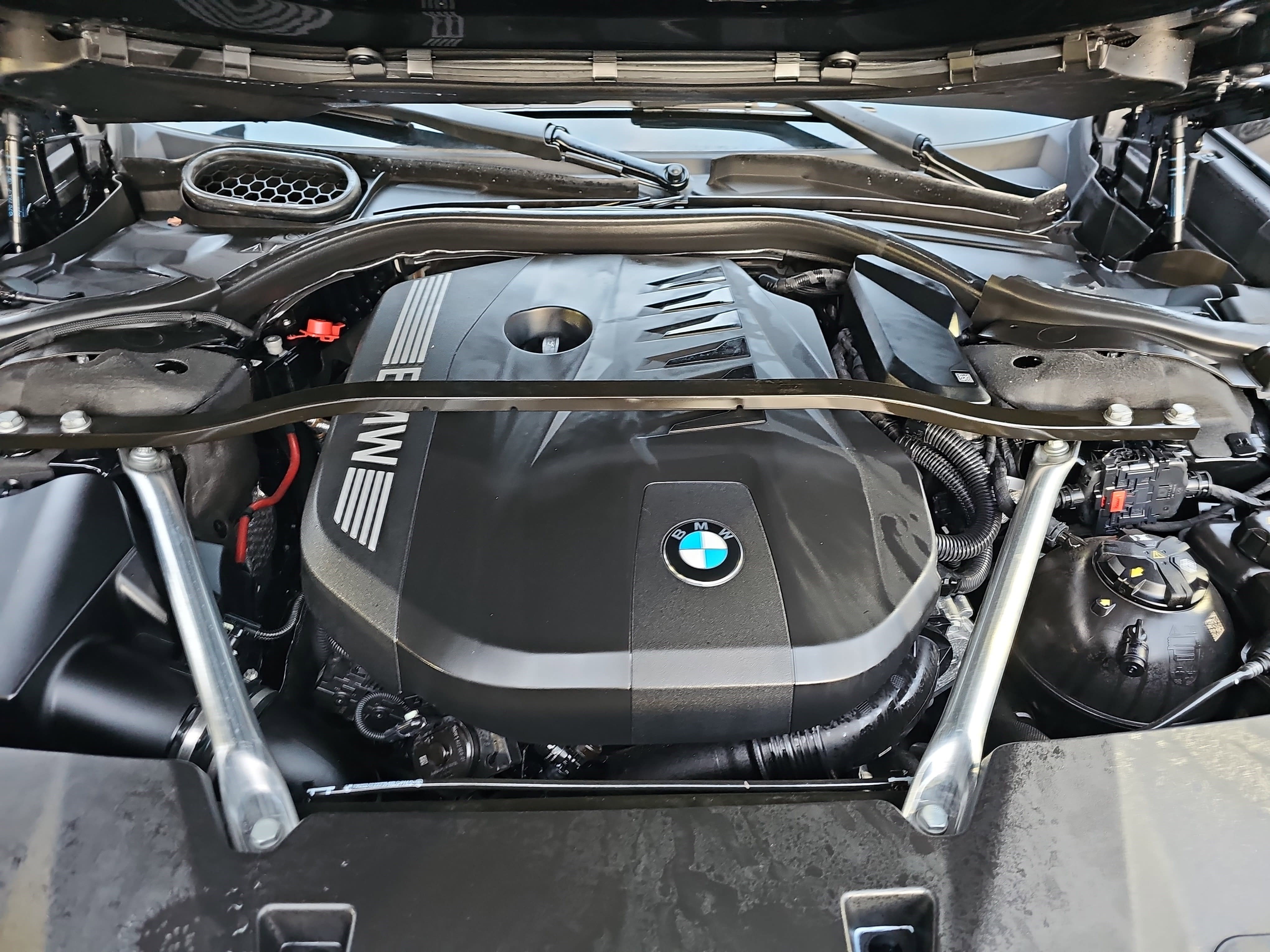 Certified 2023 BMW 740i w/ Executive Package image 33