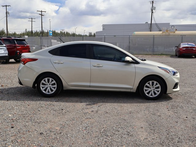 Used 2019 Hyundai Accent SE FWD image 4