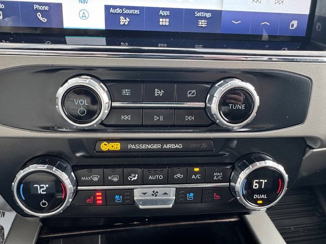 Used 2022 Ford F250 Lariat image 20