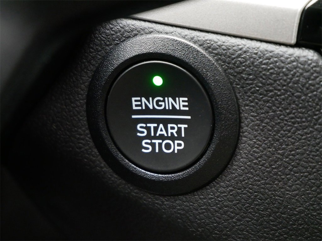 Used 2022 Ford Escape SE w/ Cold Weather Package image 23