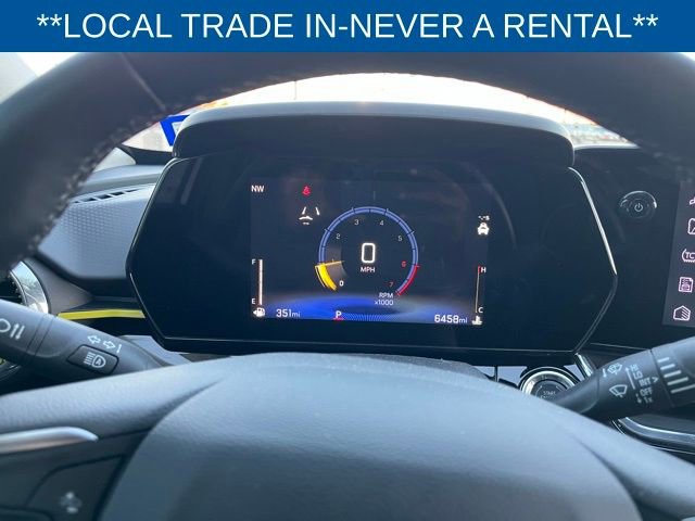 Used 2025 Chevrolet Trax ACTIV w/ Sunroof Package image 10
