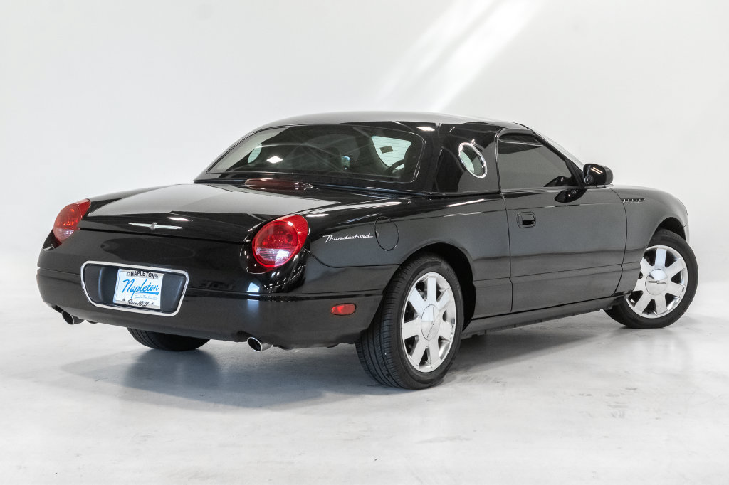 Used 2002 Ford Thunderbird RWD image 22