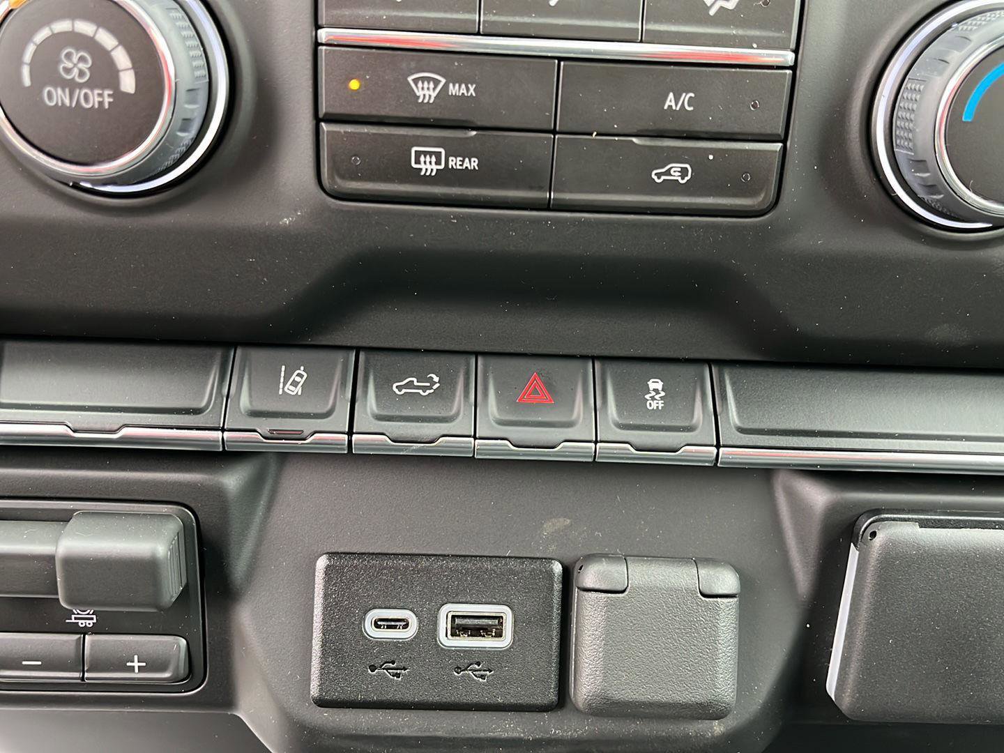 New 2026 Chevrolet Silverado 3500 W/T w/ WT Convenience Package image 19