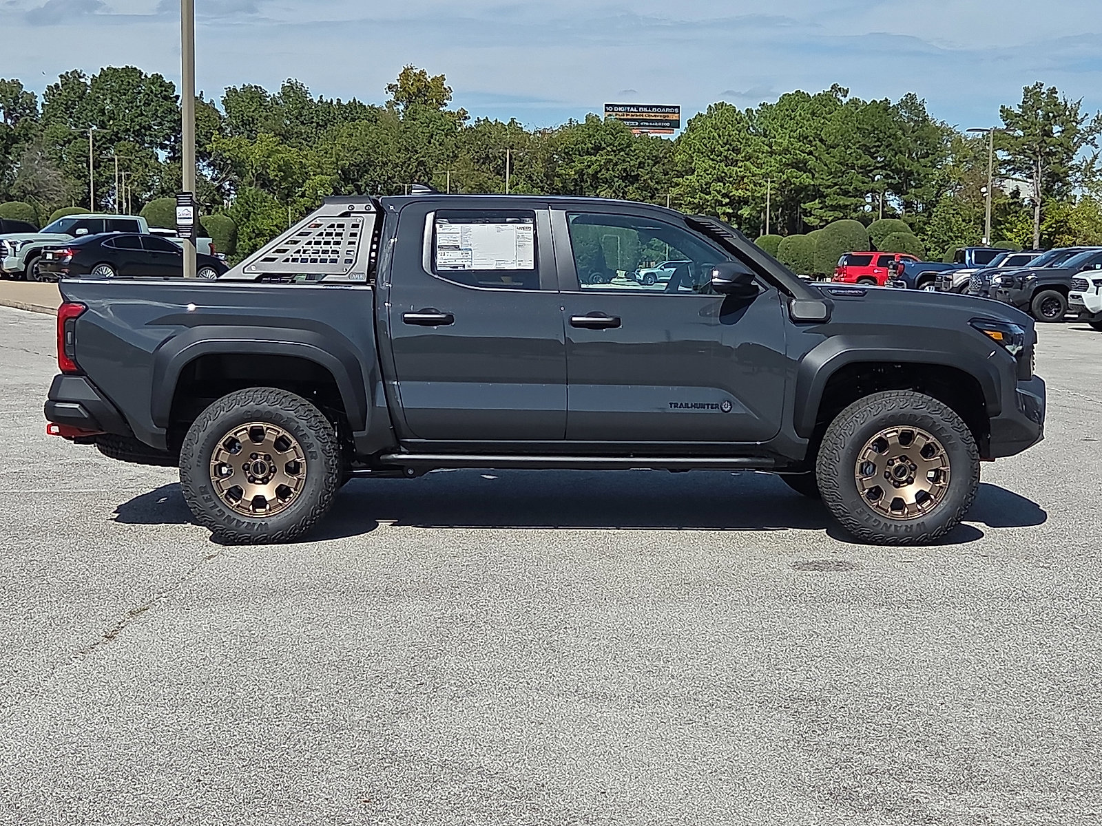 New 2025 Toyota Tacoma 4x4 Double Cab Hybrid image 6