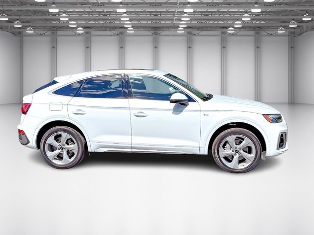Certified 2024 Audi Q5 2.0T Premium Plus image 6