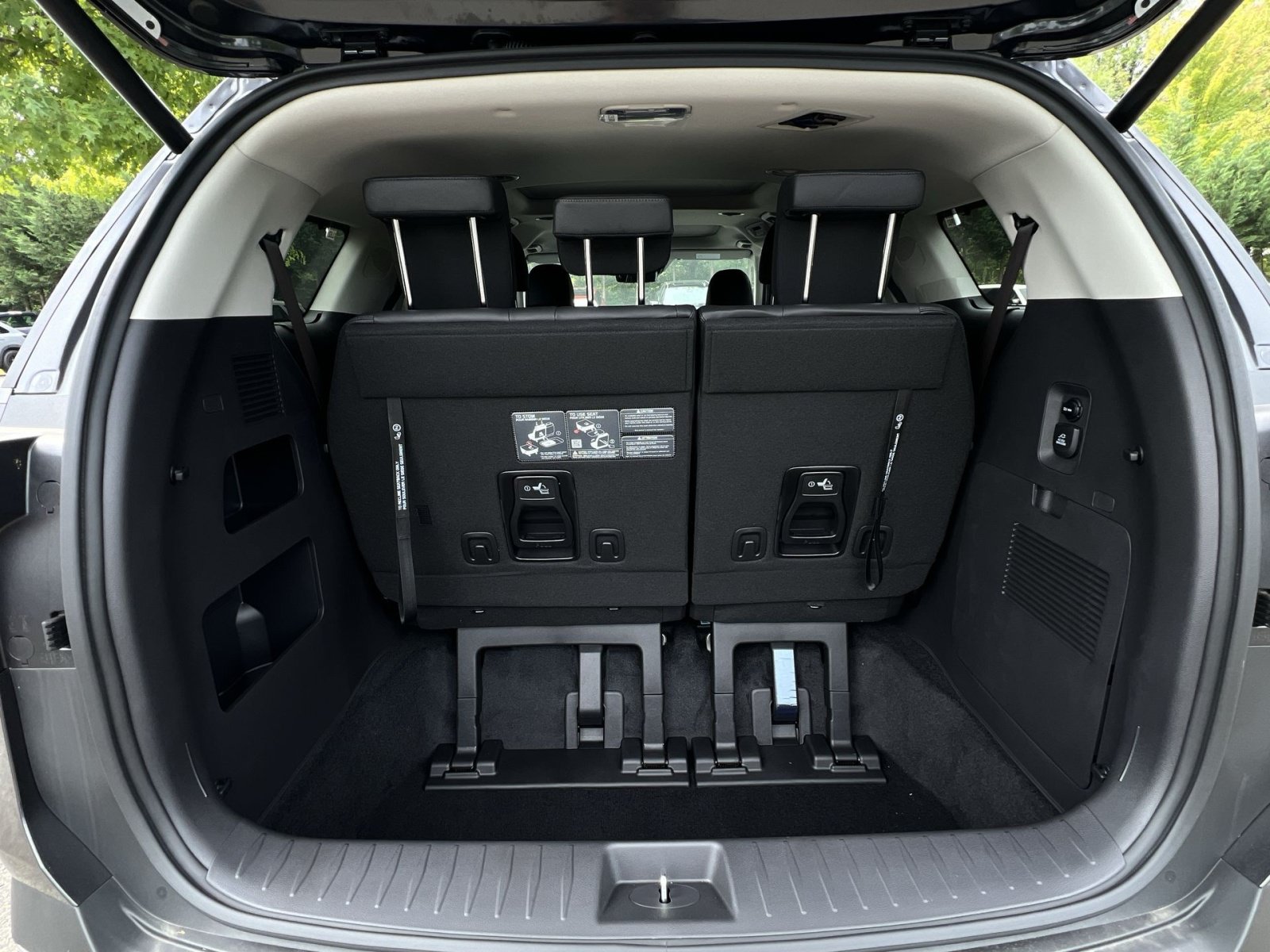New 2026 Kia Carnival SX Prestige FWD image 34