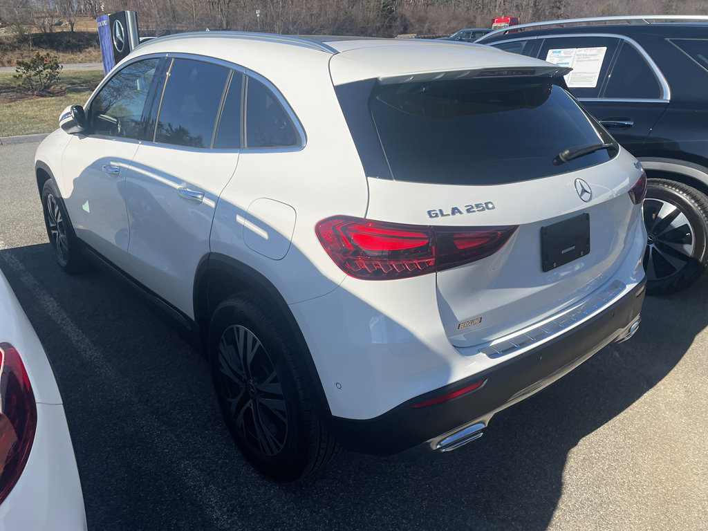 Certified 2025 Mercedes-Benz GLA 250 4MATIC image 7