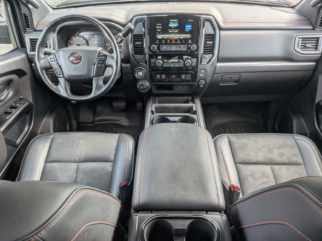 Used 2023 Nissan Titan PRO-4X AWD/4WD image 32