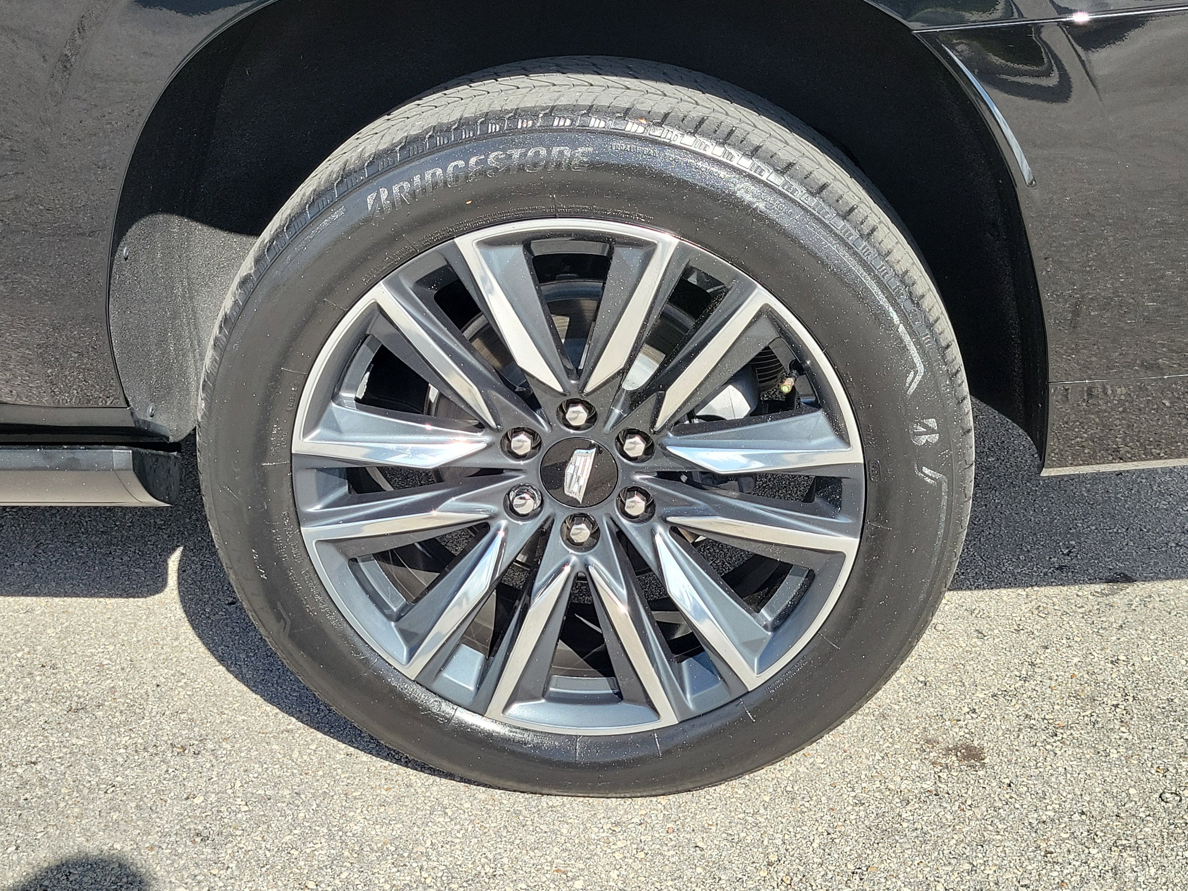 Used 2023 Cadillac Escalade ESV Sport Platinum image 31