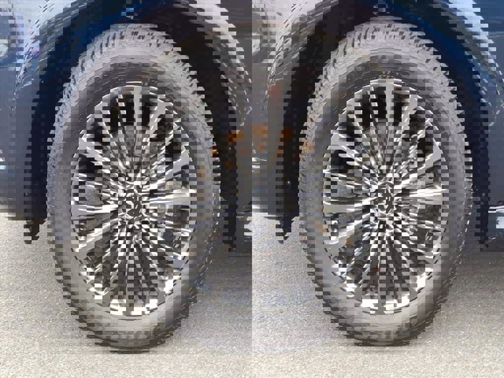 Certified 2024 INFINITI QX80 Sensory w/ Cargo Package image 4