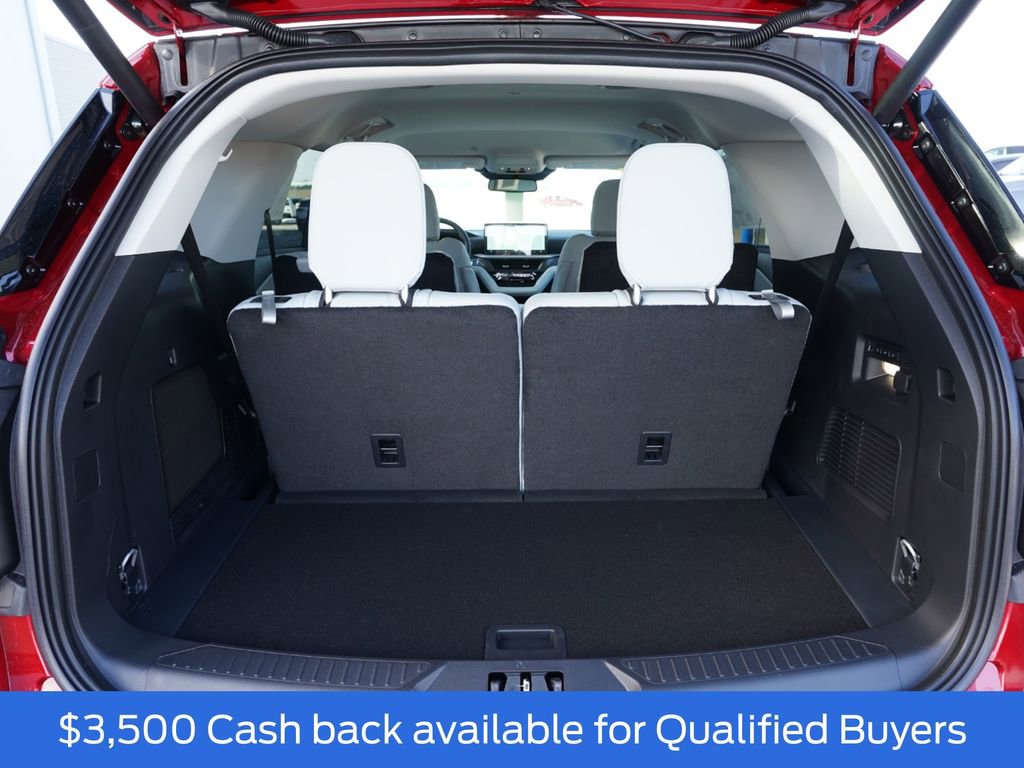 New 2026 Ford Explorer Platinum w/ LUX Leather Package image 25