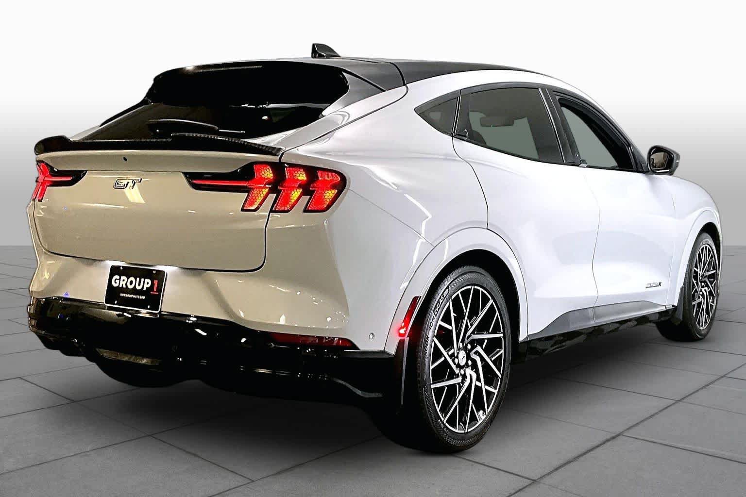 Used 2022 Ford Mustang Mach-E GT AWD/4WD image 11