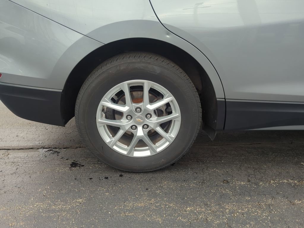 Certified 2024 Chevrolet Equinox LT w/ LPO, Floor Liner Package image 15