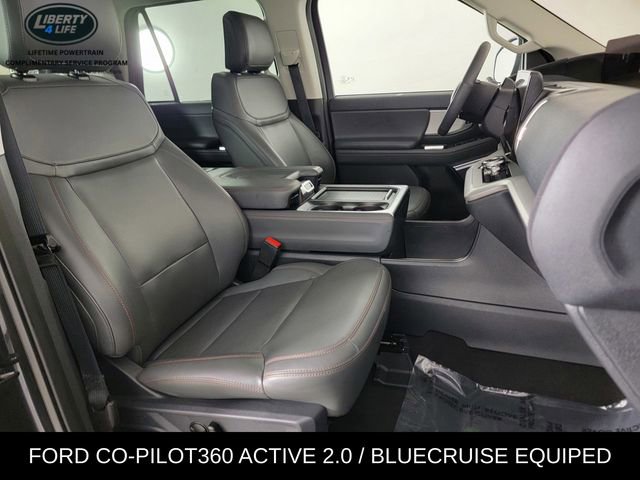 Used 2025 Ford Expedition Active image 18