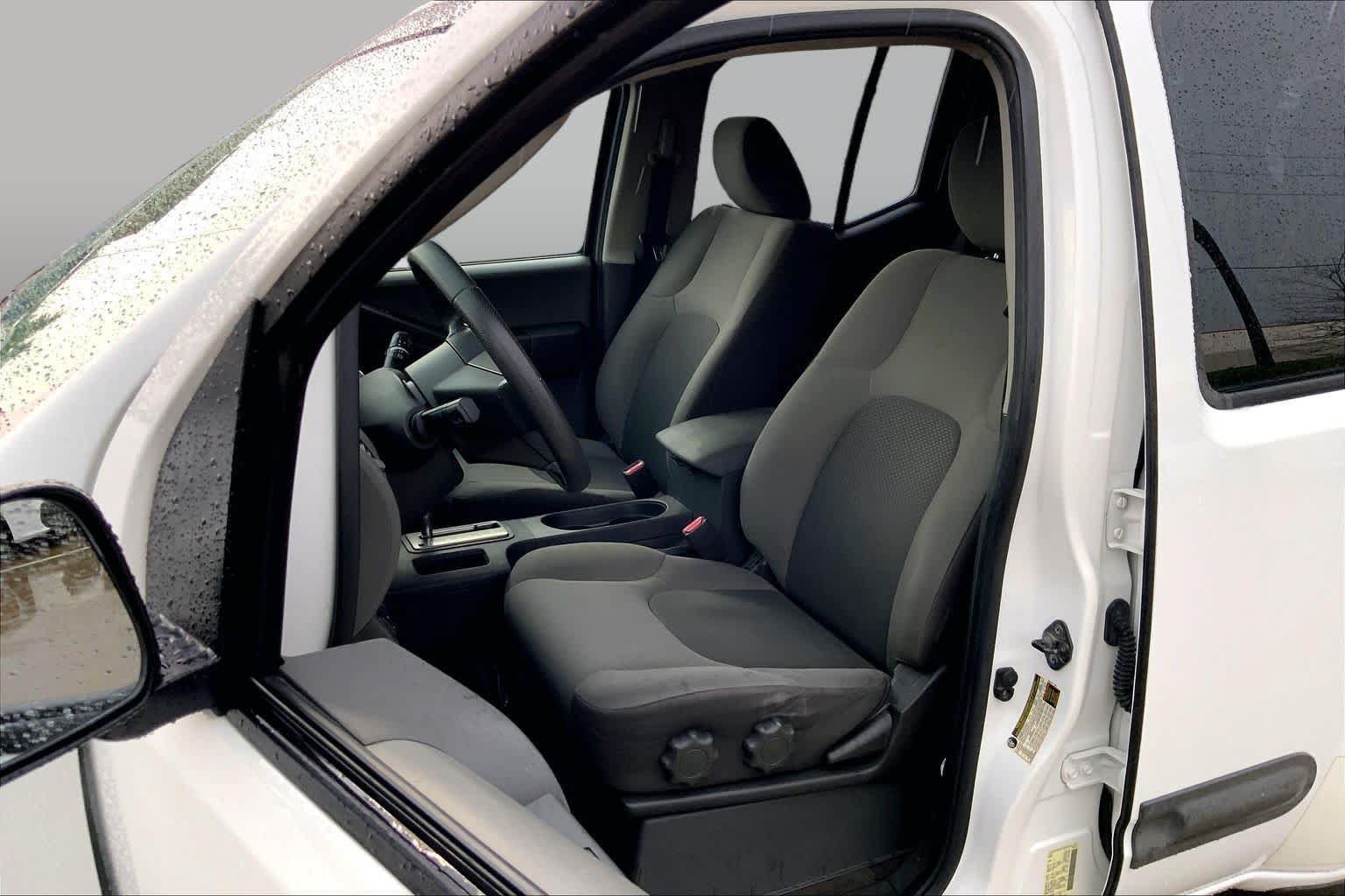 Used 2012 Nissan Xterra S RWD image 8