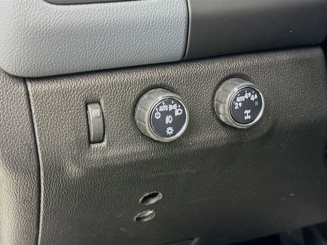 Used 2017 Chevrolet Colorado Z71 image 12