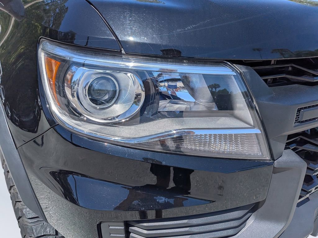 Used 2021 Chevrolet Colorado ZR2 w/ ZR2 Midnight Special Edition AWD/4WD image 9