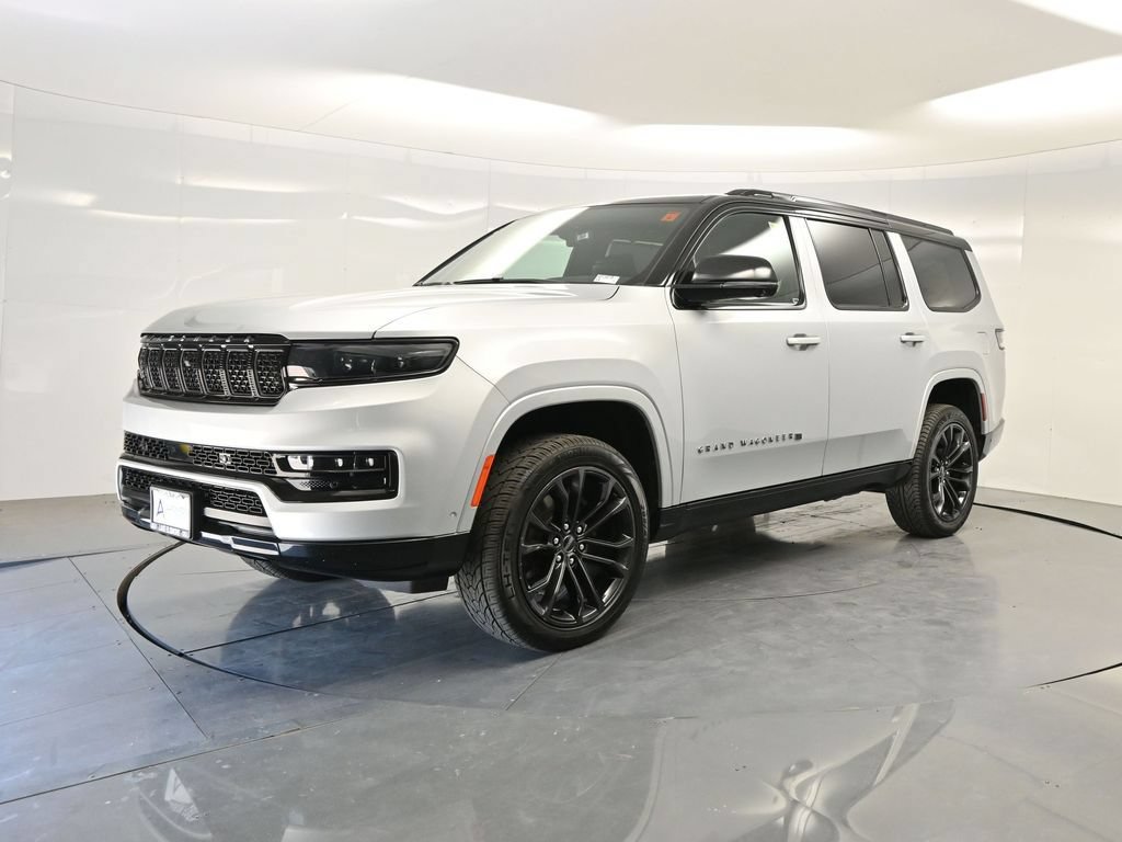 Used 2024 Jeep Grand Wagoneer Series II w/ Quick Order Packagew 28T AWD/4WD image 2