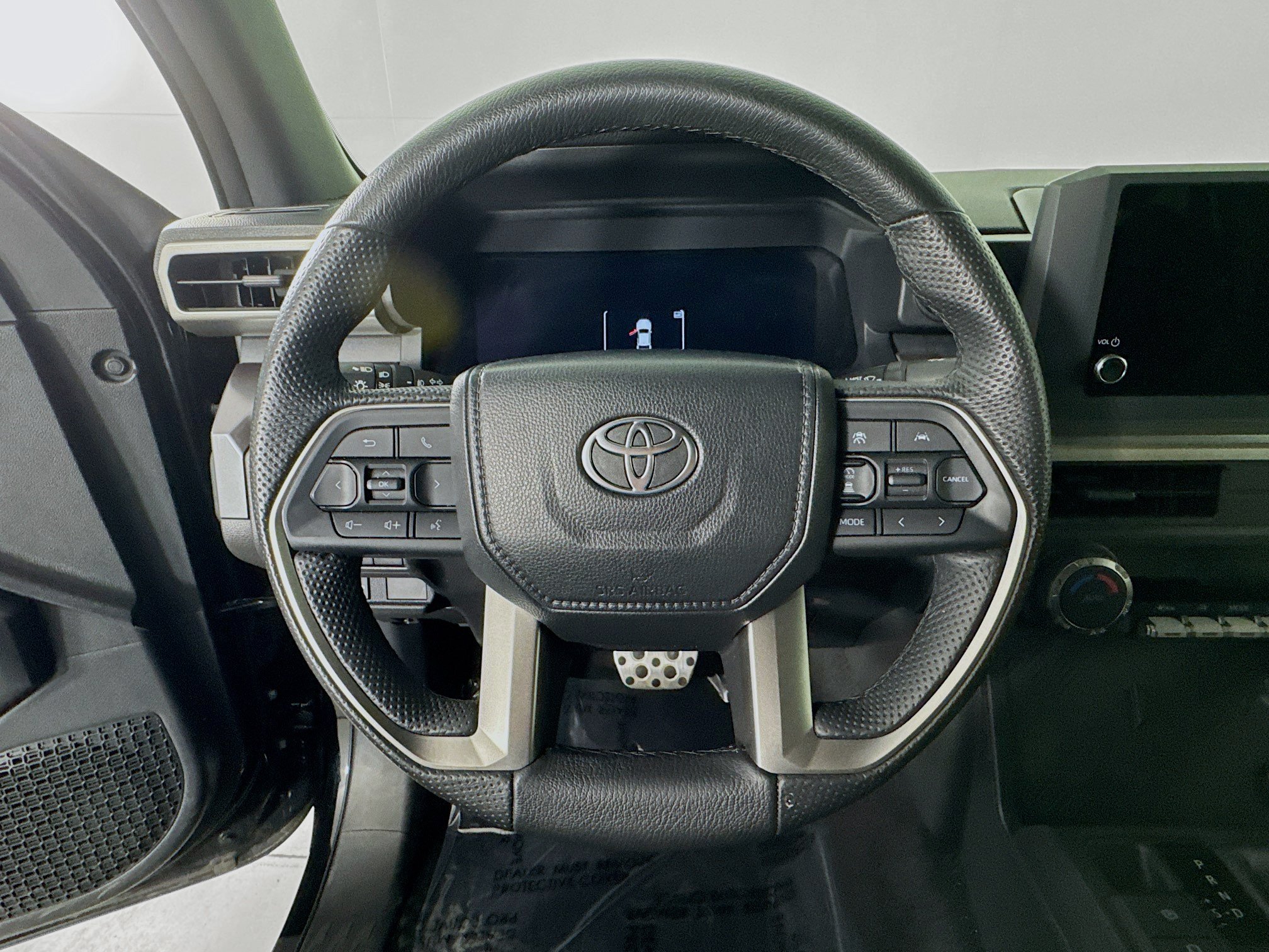Certified 2024 Toyota Tacoma TRD Sport AWD/4WD image 11