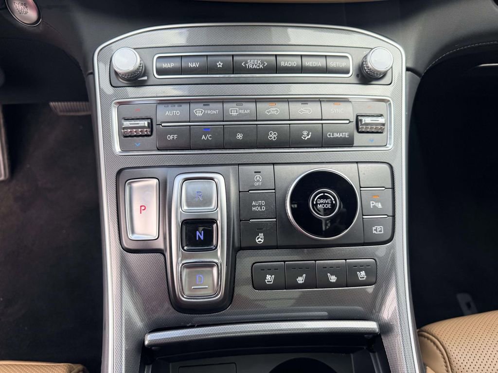 Used 2023 Hyundai Santa Fe Calligraphy image 21