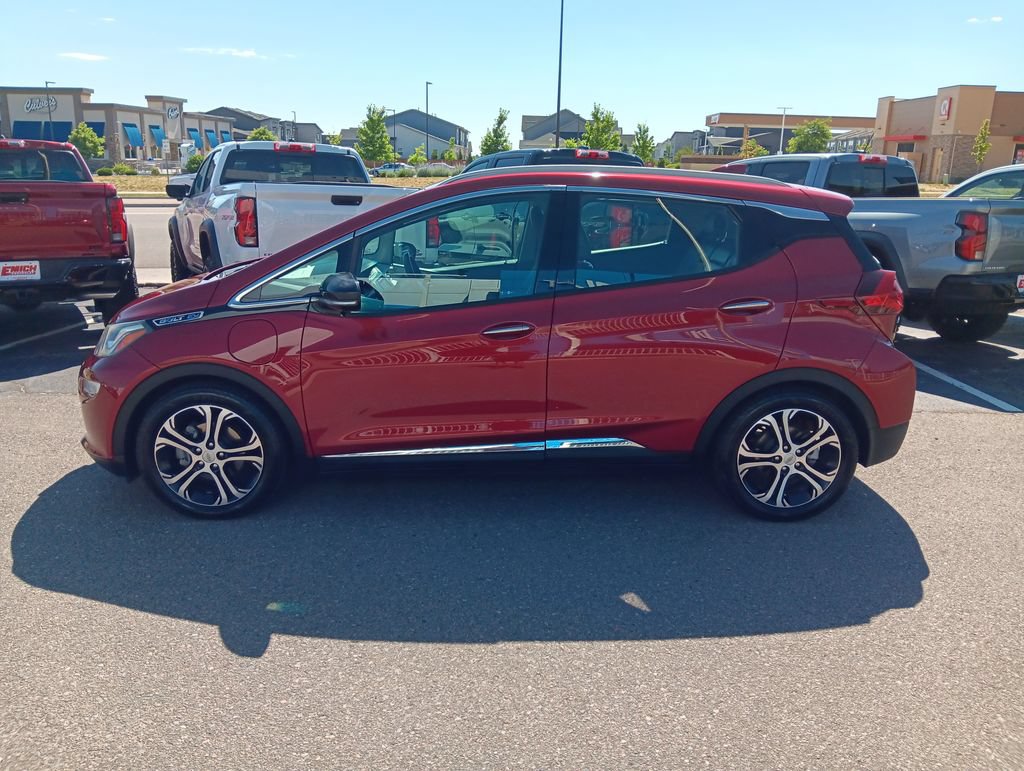 Used 2019 Chevrolet Bolt Premier w/ Infotainment Package FWD video 2