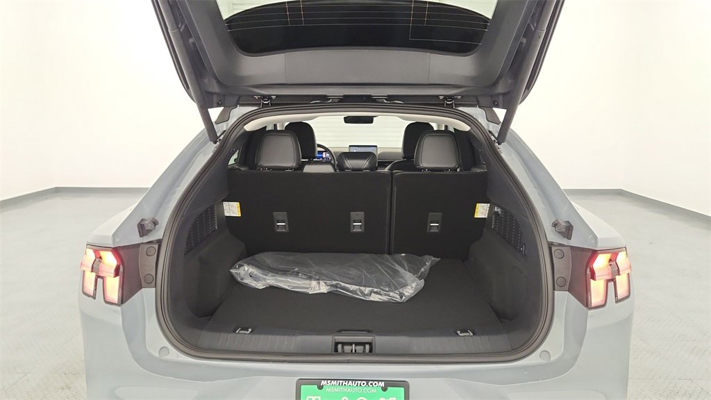 New 2025 Ford Mustang Mach-E Premium image 32