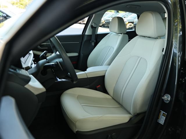Certified 2025 Hyundai Sonata SEL FWD image 21