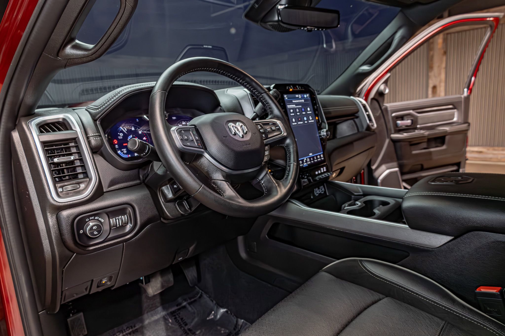 Used 2024 RAM 2500 Laramie w/ Night Edition image 14