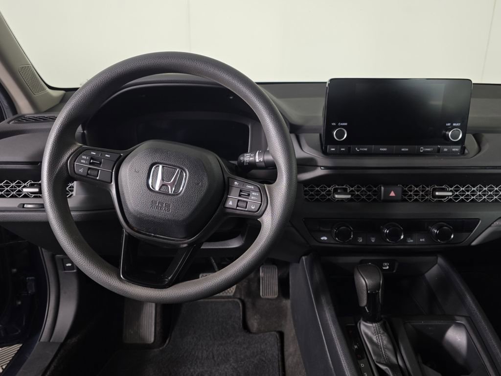 Certified 2024 Honda Accord EX image 9