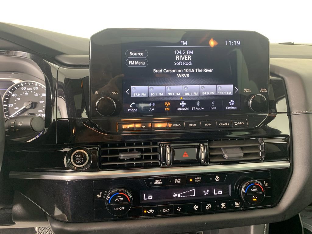 Used 2023 Nissan Pathfinder SL w/ SL Premium Package FWD image 28